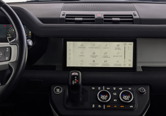 Подержанный автомобиль Land Rover Defender Suv 2021 года (17 фото)