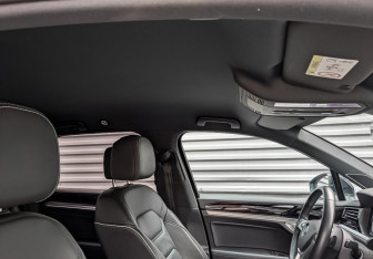 Подержанный автомобиль Volkswagen Touareg 2020 года (23 фото)