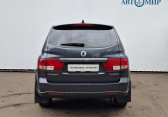 Подержанный автомобиль SsangYong Kyron 2014 года (6 фото)