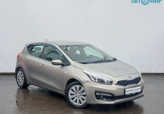 Подержанный автомобиль Kia Ceed Wagon 2017 года (3 фото)