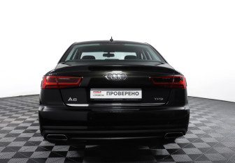 Подержанный автомобиль Audi A6 Sedan 2015 года (6 фото)