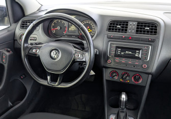 Подержанный автомобиль Volkswagen Polo Sedan 2019 года (28 фото)