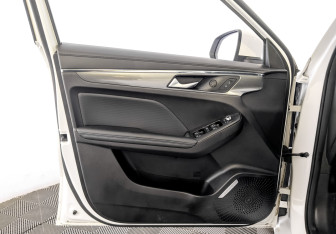 Подержанный автомобиль Haval Jolion 2023 года (18 фото)