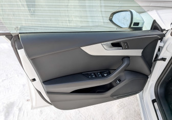 Подержанный автомобиль Audi A5 Liftback 2024 года (19 фото)