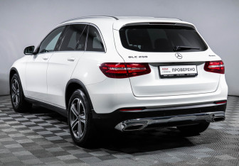 Подержанный автомобиль Mercedes-Benz GLC Coupe 2016 года (7 фото)