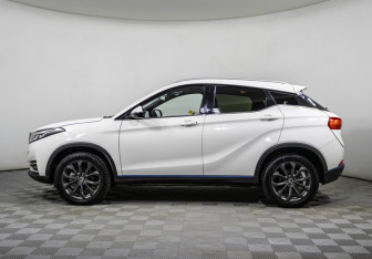 Подержанный автомобиль Evolute i-JOY 2025 года (8 фото)