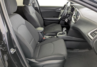 Подержанный автомобиль Kia Ceed Wagon 2020 года (23 фото)