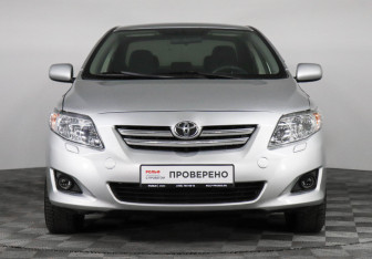 Подержанный автомобиль Toyota Corolla Sedan 2008 года (2 фото)