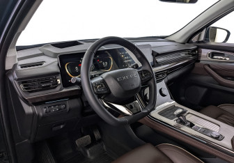 Подержанный автомобиль Exeed VX 2022 года (15 фото)