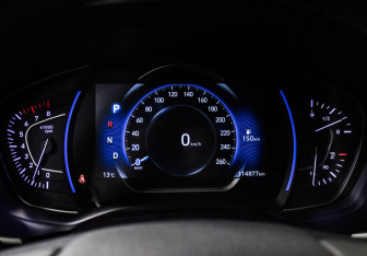 Подержанный автомобиль Hyundai Santa Fe 2019 года (10 фото)