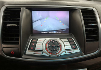 Подержанный автомобиль Nissan Teana 2013 года (14 фото)