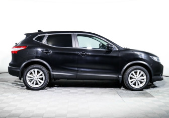 Подержанный автомобиль Nissan Qashqai 2018 года (4 фото)