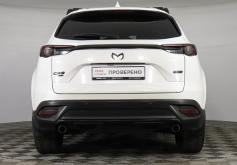 Подержанный автомобиль Mazda CX-9 2018 года (6 фото)