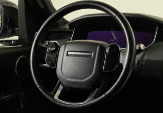 Подержанный автомобиль Land Rover Range Rover Sport 2018 года (14 фото)