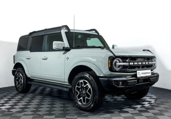 Подержанный автомобиль Ford Bronco 2022 года (3 фото)