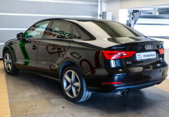 Подержанный автомобиль Audi A3 Sedan 2015 года (6 фото)