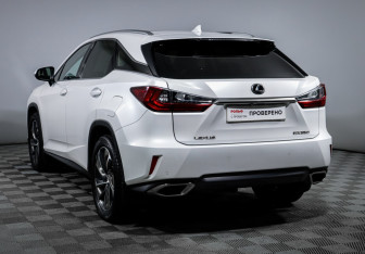 Подержанный автомобиль Lexus RX 2016 года (7 фото)