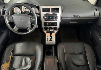 Подержанный автомобиль Dodge Caliber 2008 года (11 фото)