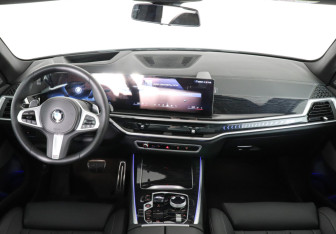 Новый BMW X5 2025 (13 фото)