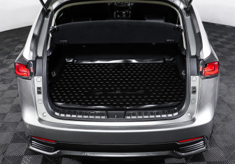 Подержанный автомобиль Lexus NX 2018 года (10 фото)