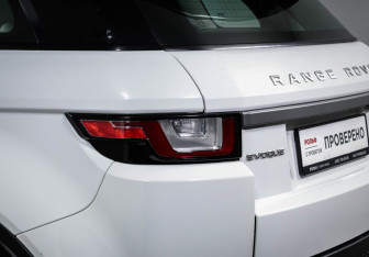 Подержанный автомобиль Land Rover Range Rover Evoque 2017 года (16 фото)