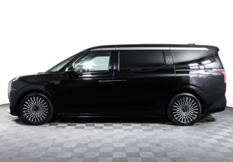 Подержанный автомобиль Zeekr 009 2023 года (8 фото)