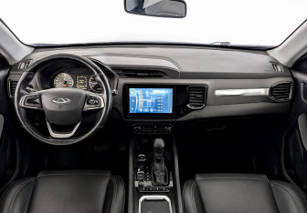 Подержанный автомобиль Chery Tiggo 4 2022 года (13 фото)