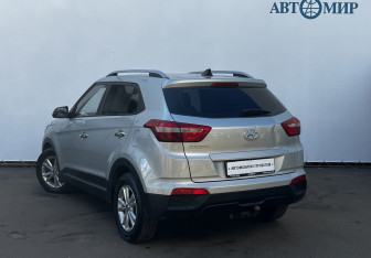 Подержанный автомобиль Hyundai Creta 2017 года (7 фото)