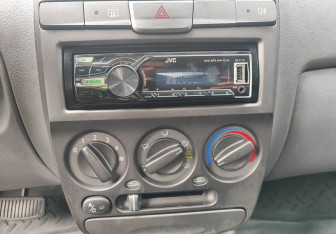 Подержанный автомобиль Hyundai Accent Sedan 2007 года (13 фото)