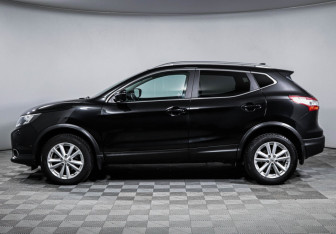 Подержанный автомобиль Nissan Qashqai 2018 года (8 фото)