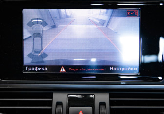 Подержанный автомобиль Audi A6 allroad 2012 года (23 фото)