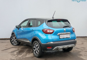 Подержанный автомобиль Renault Kaptur 2017 года (7 фото)