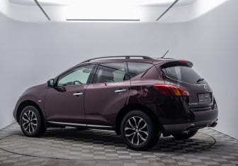 Подержанный автомобиль Nissan Murano Suv 2012 года (7 фото)
