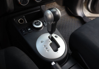 Подержанный автомобиль Nissan X-Trail 2012 года (18 фото)