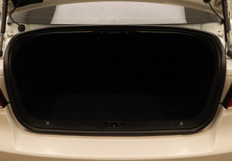 Подержанный автомобиль Volvo S80 2014 года (23 фото)