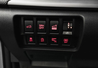 Подержанный автомобиль Subaru Forester Suv 2021 года (18 фото)