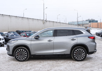 Подержанный автомобиль Exeed TXL 2023 года (8 фото)