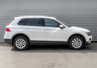 Подержанный автомобиль Volkswagen Tiguan 2017 года (3 фото)