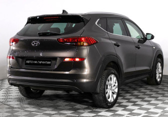 Подержанный автомобиль Hyundai Tucson 2018 года (3 фото)