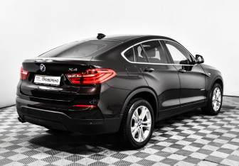Подержанный автомобиль BMW X4 2015 года (5 фото)