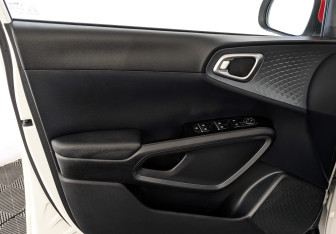 Подержанный автомобиль Kia Soul 2021 года (19 фото)