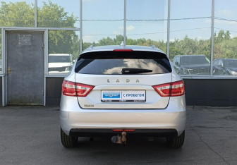 Подержанный автомобиль LADA (ВАЗ) Vesta Wagon 2019 года (6 фото)