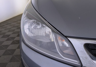 Подержанный автомобиль Kia Rio Hatchback 2019 года (11 фото)