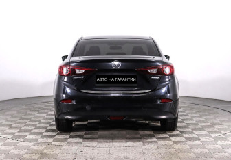 Подержанный автомобиль Mazda 3 Sedan 2014 года (6 фото)