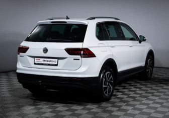 Подержанный автомобиль Volkswagen Tiguan 2018 года (5 фото)