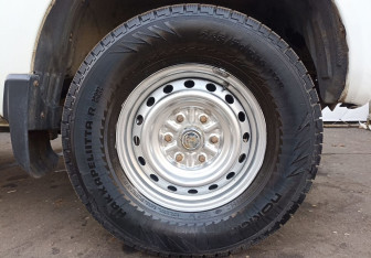 Подержанный автомобиль Mitsubishi L200 2013 года (9 фото)