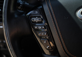 Подержанный автомобиль Infiniti QX80 2020 года (35 фото)