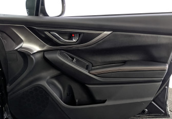 Подержанный автомобиль Subaru XV 2019 года (25 фото)