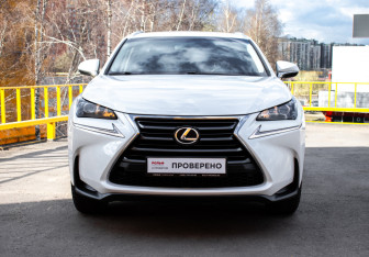 Подержанный автомобиль Lexus NX 2017 года (2 фото)