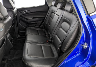 Подержанный автомобиль Chery Tiggo 4 2022 года (18 фото)